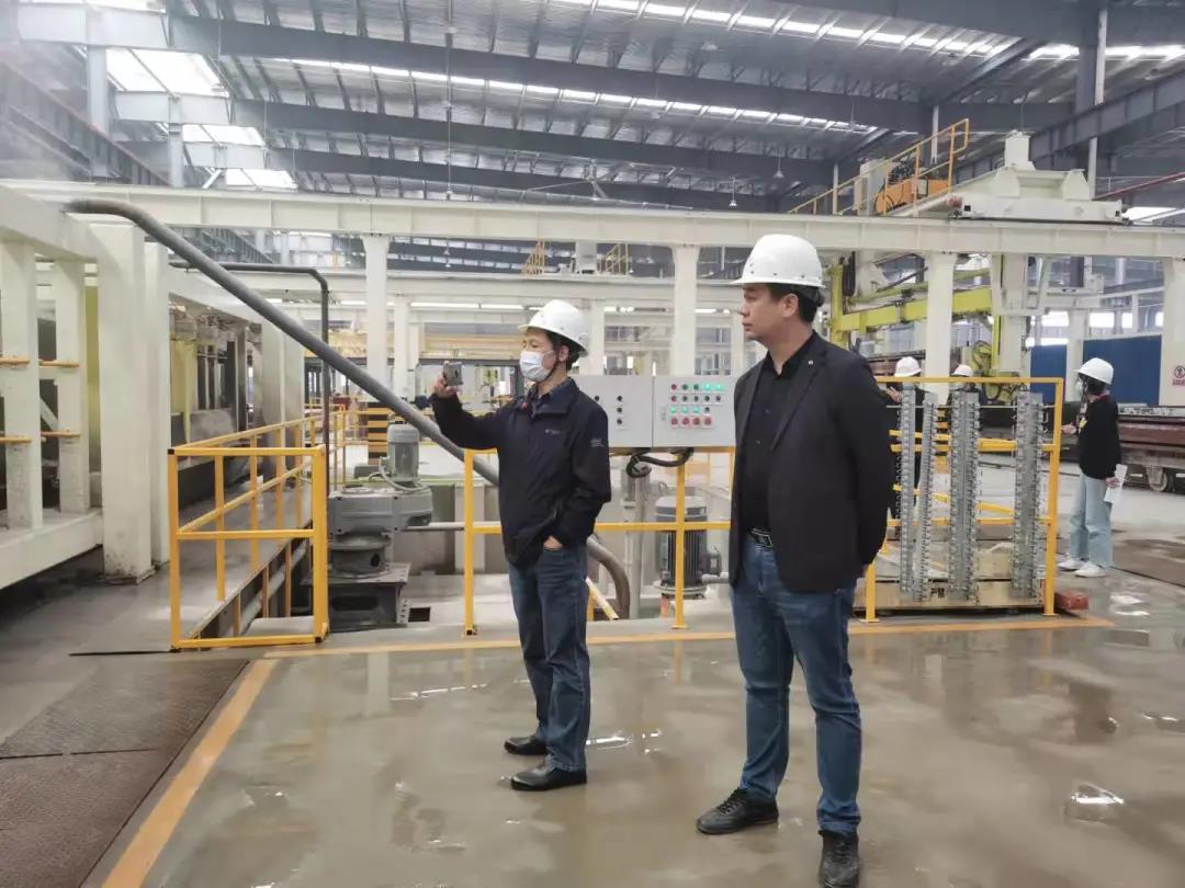 武漢設計院蒞臨飛山奇新材考察調(diào)研 武漢設計院蒞臨飛山奇新材考察調(diào)研