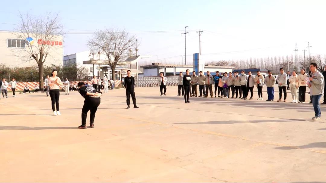 激情運(yùn)動(dòng)，快樂工作——東岳機(jī)械股份舉辦第四屆趣味運(yùn)動(dòng)會(huì)